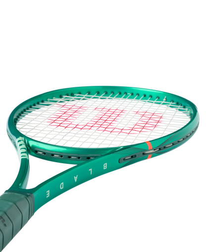 Wilson Blade 98 16x19 V10